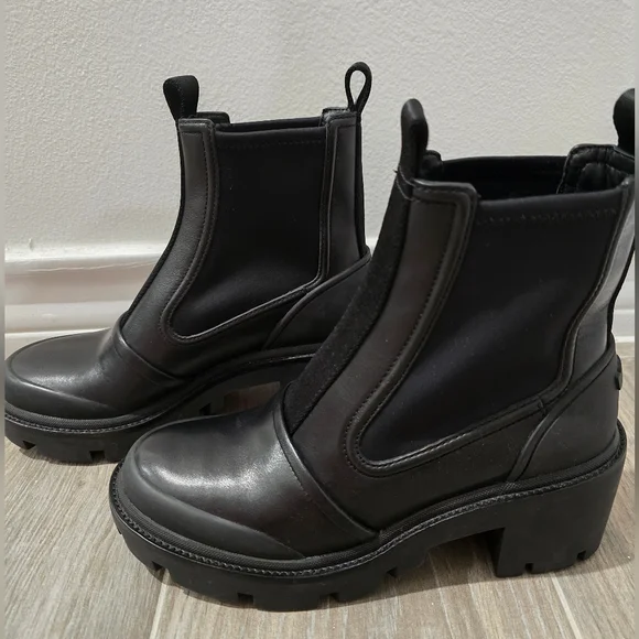 Tory Burch Black Chunky Chelsea Boots - Picture 4 of 7
